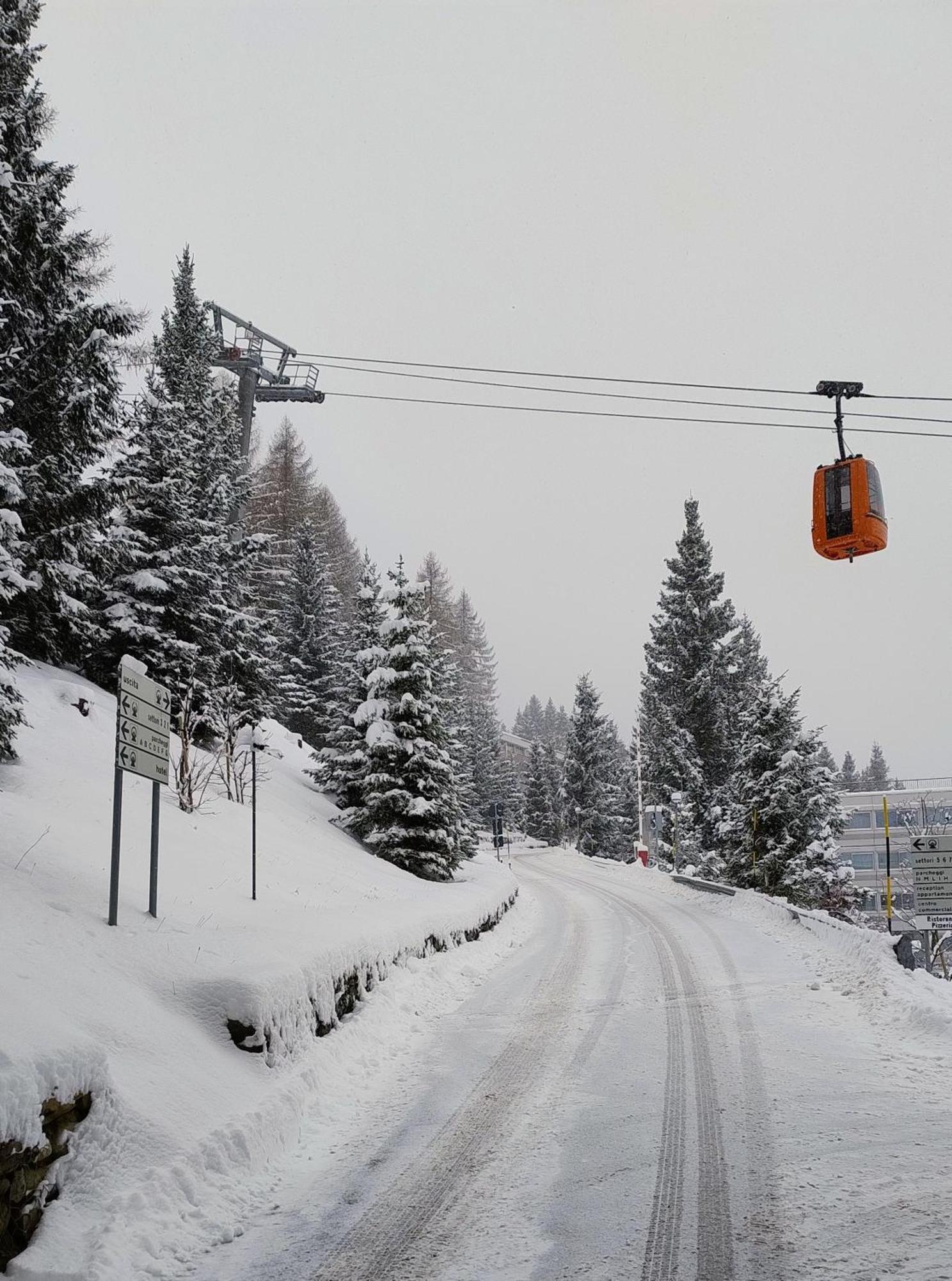 Ale 1206, Marilleva 1400 Accesso Diretto Alle Piste Extérieur photo